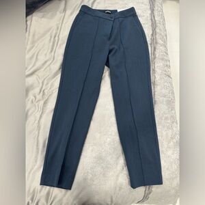 Women Express Stretch Ankle High Rise 6R NWT navy blue